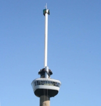 De Euromast - foto: Bart van Hoek