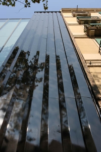 Bibliotheek met ouderencentrum in Barcelona