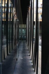 Bibliotheek met ouderencentrum in Barcelona