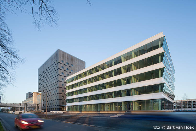 Life Science Incubator, Utrecht, F. Houben Architectuurgids